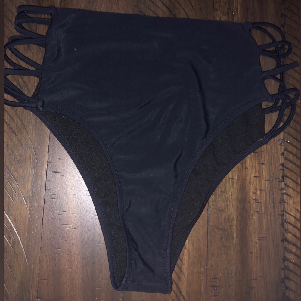 Black high waist bottoms